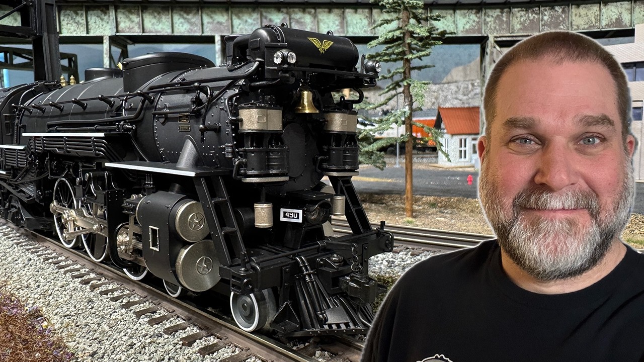 Lionel's Amazing New F-19 O Gauge Steam Engine!