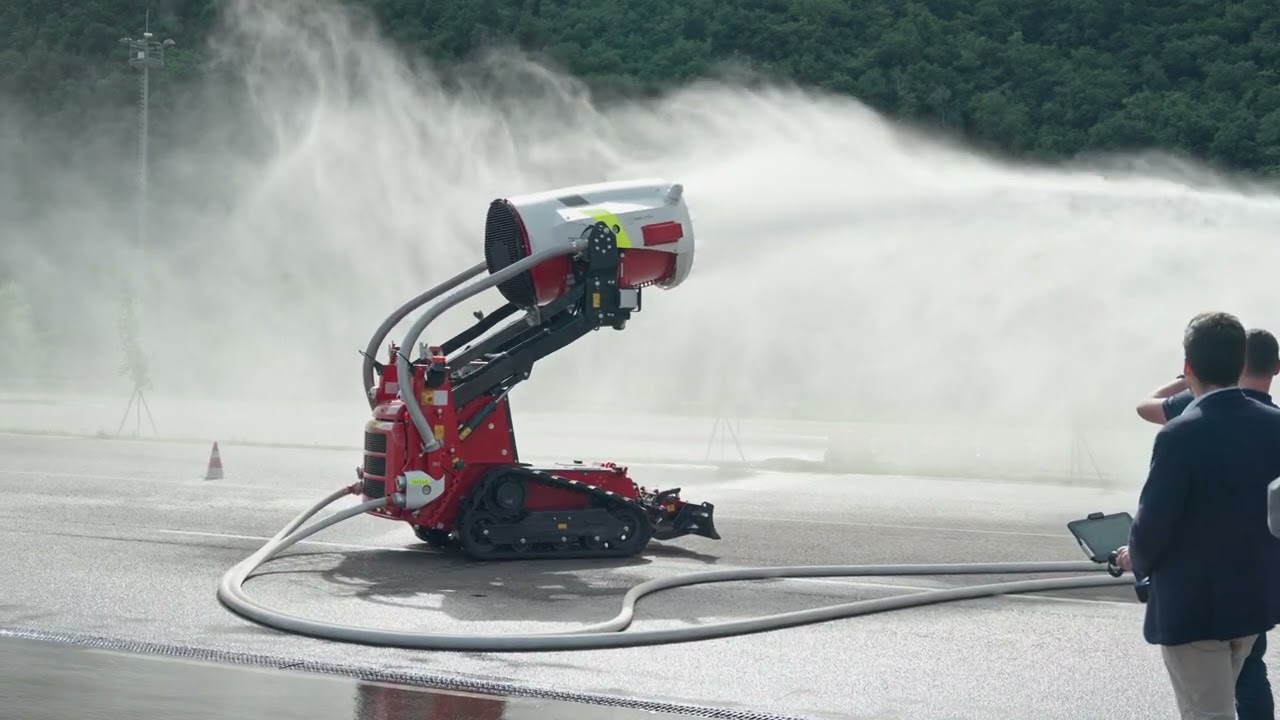 Firefighting Robot in Action: Water Mist Turbine Technology Demonstrated by EmiControls