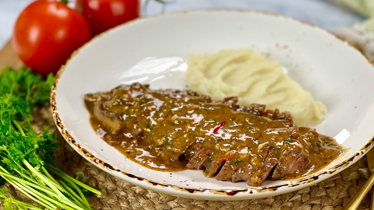 Easy Delicious Steak & Red Wine Pan Gravy