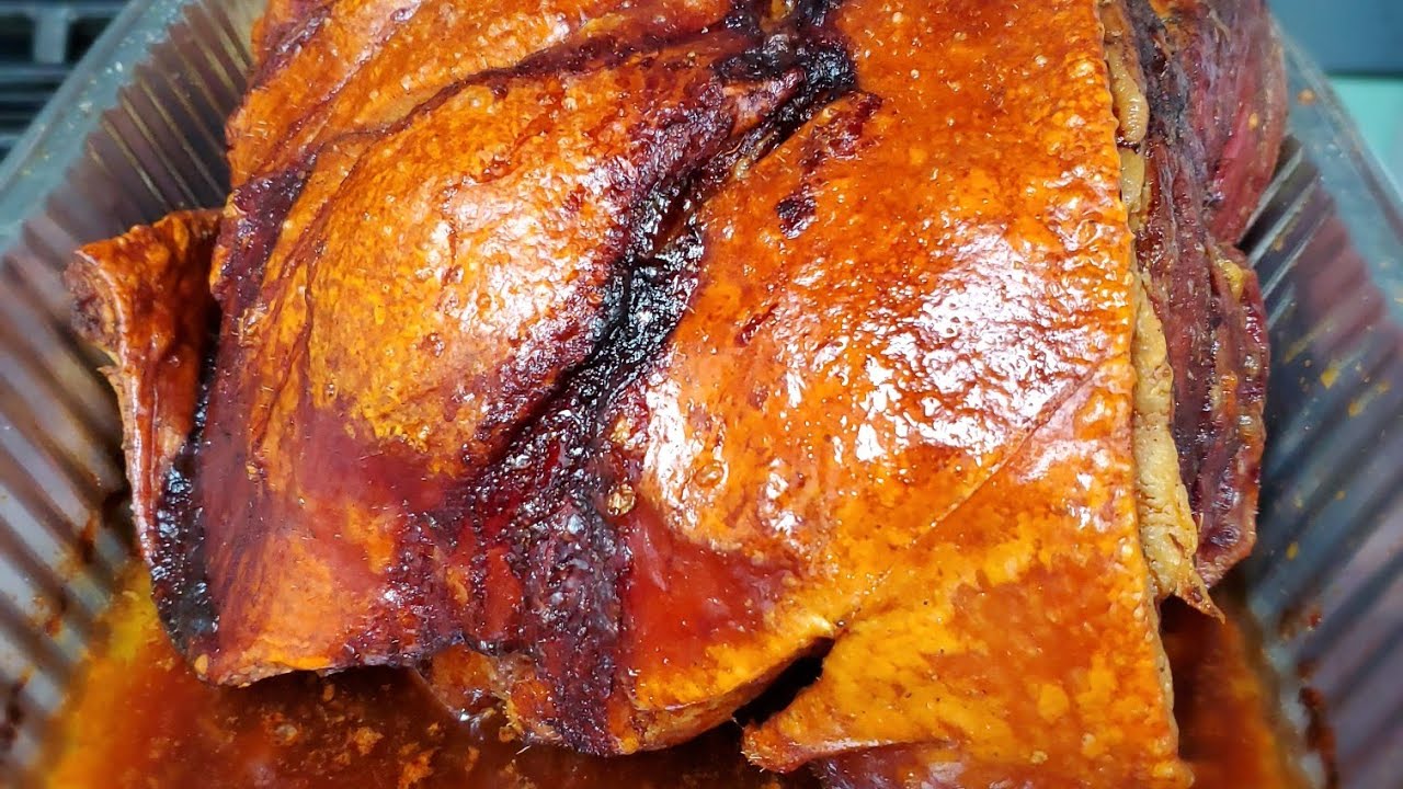 How to prepare a pernil (How to prepare a pork shoulder)