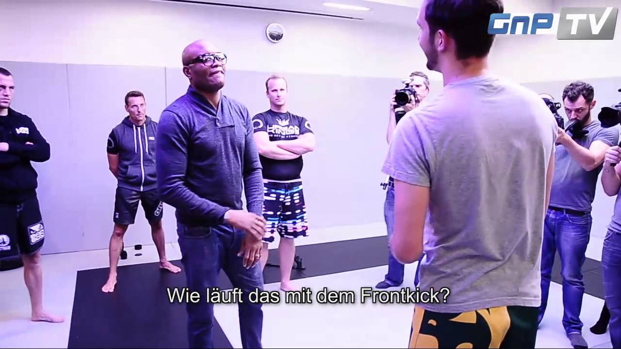 Anderson Silva Seminar - The spider shows some skills
