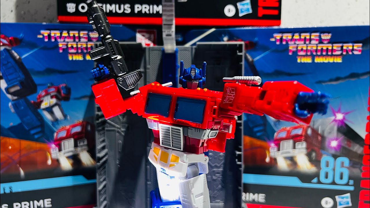 Transformers studios series 86 Commander Class Optimus Prime en español