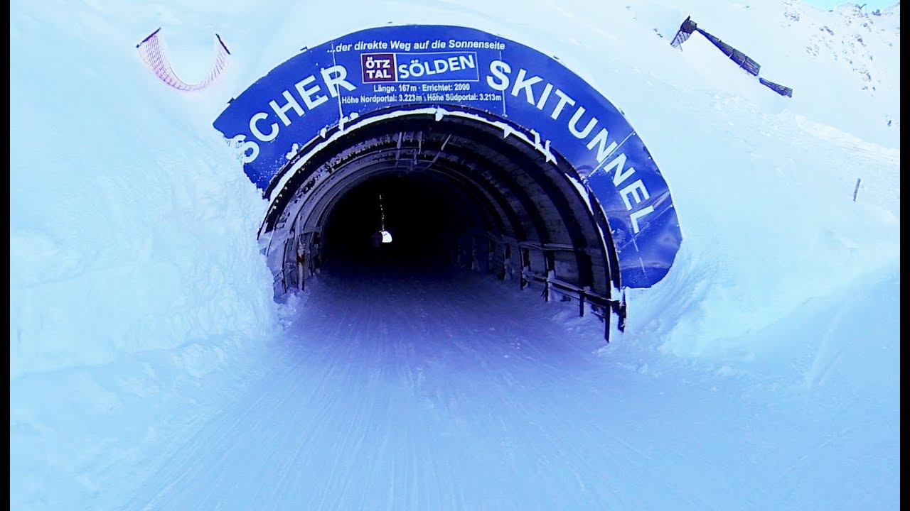 Ski Tunnel S&ouml;lden 3240m Rettenbach Glacier to Tiefenbach Glacier Лыжный тунель в Зельдене