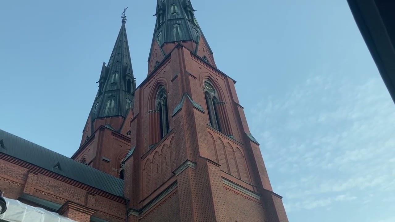 Traditionell klockringning för Hiroshima i Uppsala domkyrka kl21:00 6e aug 2024 (filmat sedan 2017)
