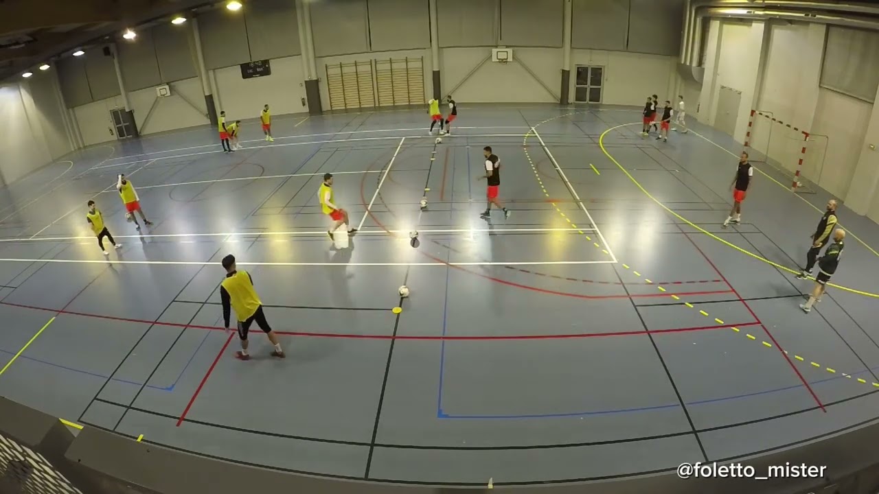 Allenamento Futsal con Mister Foletto: Finte, Smarcamenti e Competizione | Serie A Francia