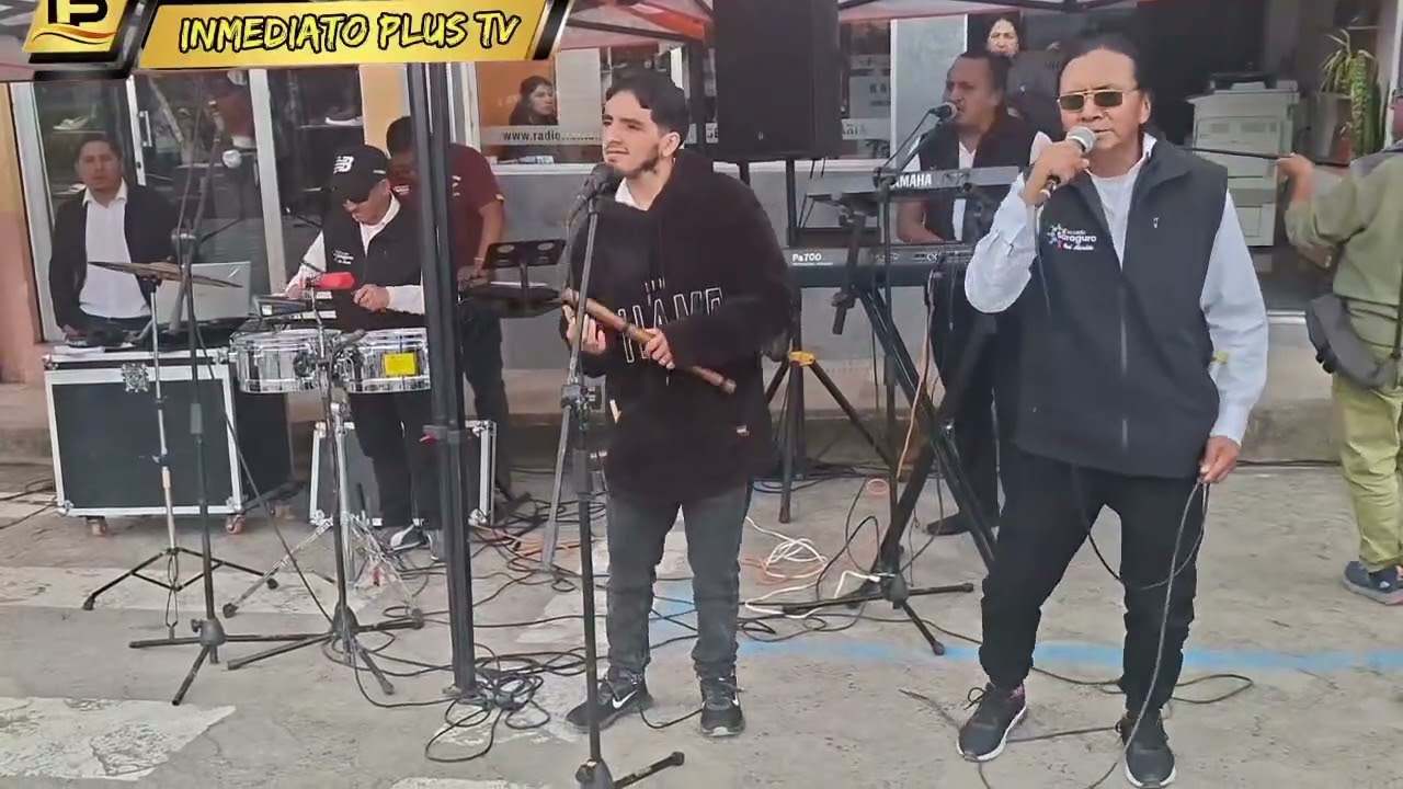 Orquesta Swing Especial en acción. 