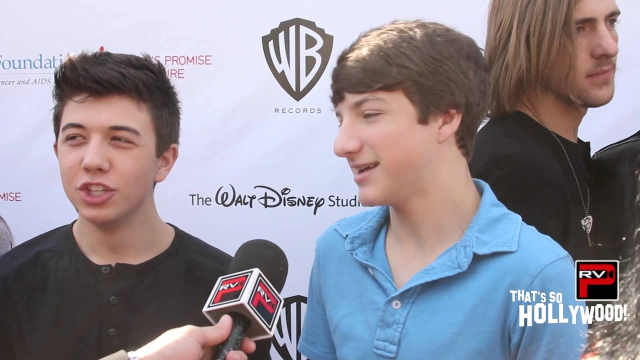 Jake Short & Bradley Steven Perry Talk Girls, Being Each Other's Best Friend & More!