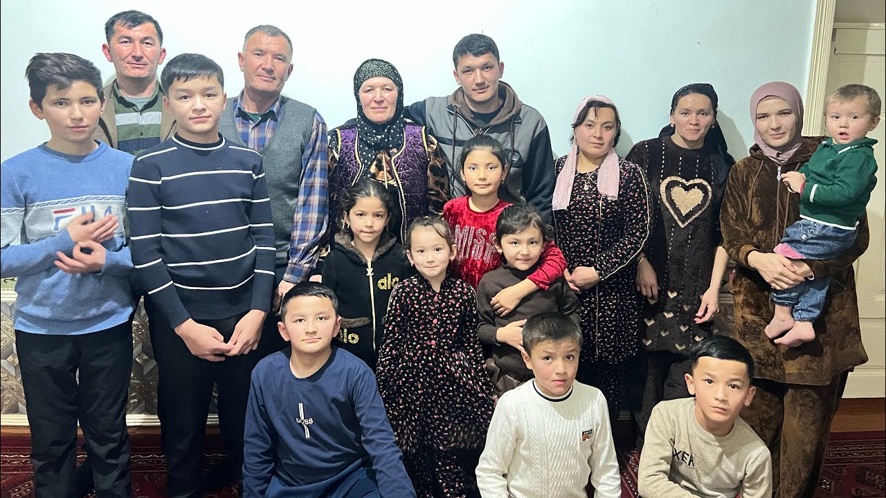 Mash’al MFY.Zaynabjon ona 55 yosh shukrona kunlari bilan farzandlari nomidan ajoyib tabrigimiz 😍🥳🎉🎉🎉