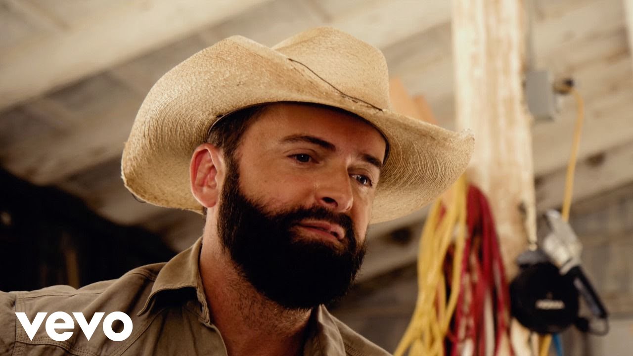 Dean Brody - Right Round Here (Official Visualizer)