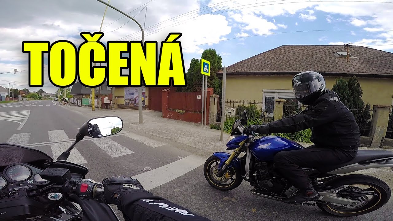 Motomenty #4 🏍 Život na cest&aacute;ch