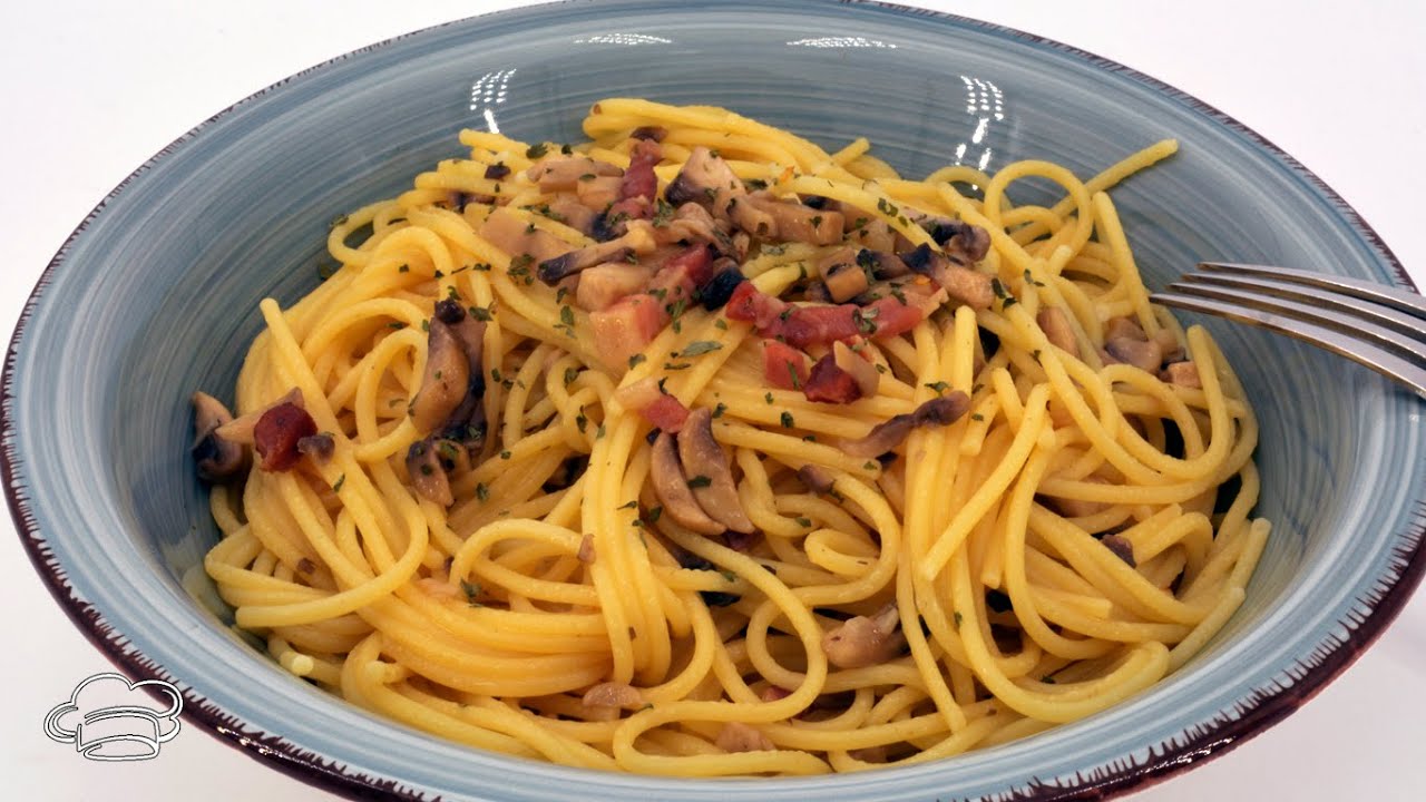 Espaguetis con champiñones al ajillo y beicon By #JavierRomero