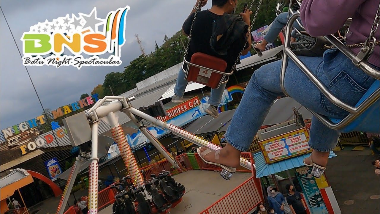 POV Kursi Terbang Batu Night Spectacular BNS Wahana Seperti Ontang Anting Dufan Dunia Fantasi