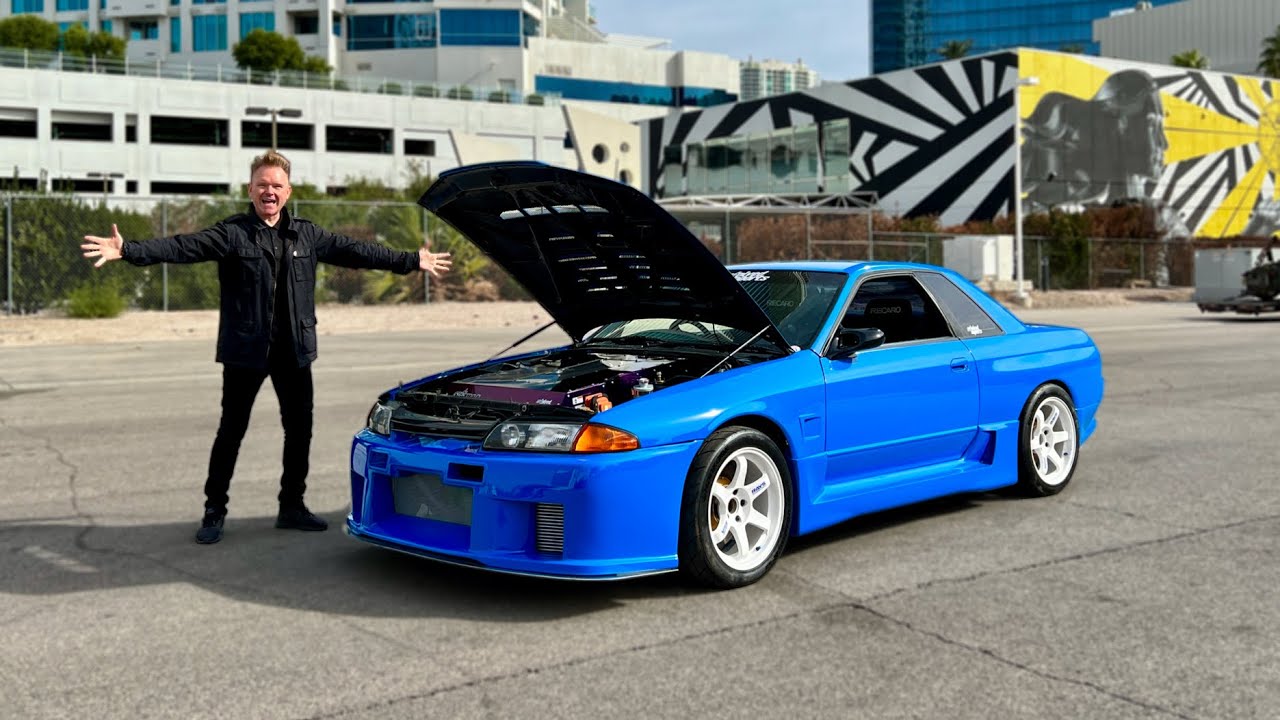 This Electrified R32 Nissan GT-R Is A Modern Update To The 90s Legend!