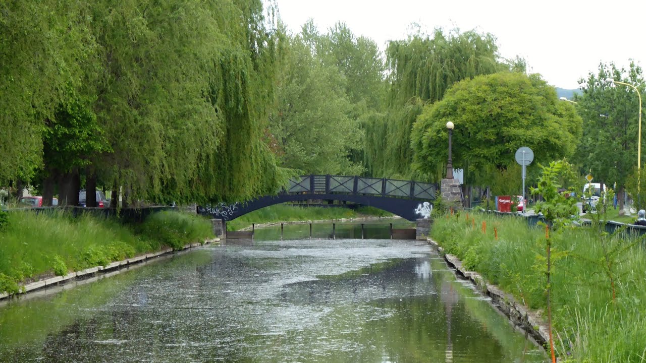 Mlynsk&yacute; n&aacute;hon waterway in Ko&scaron;ice, Slovakia 2,7k