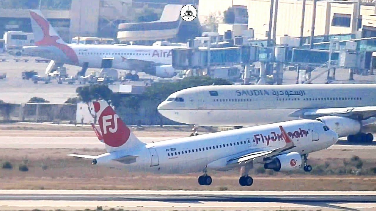 In 30 mins 12 Aircrafts Spotted at Karachi Airport
