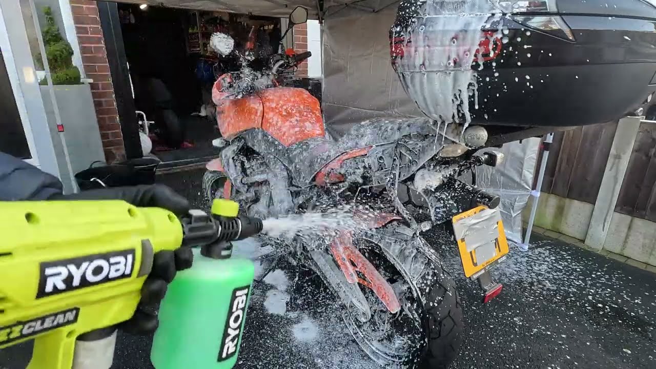 Kawasaki Versys 650 - Full Detail - ASMR