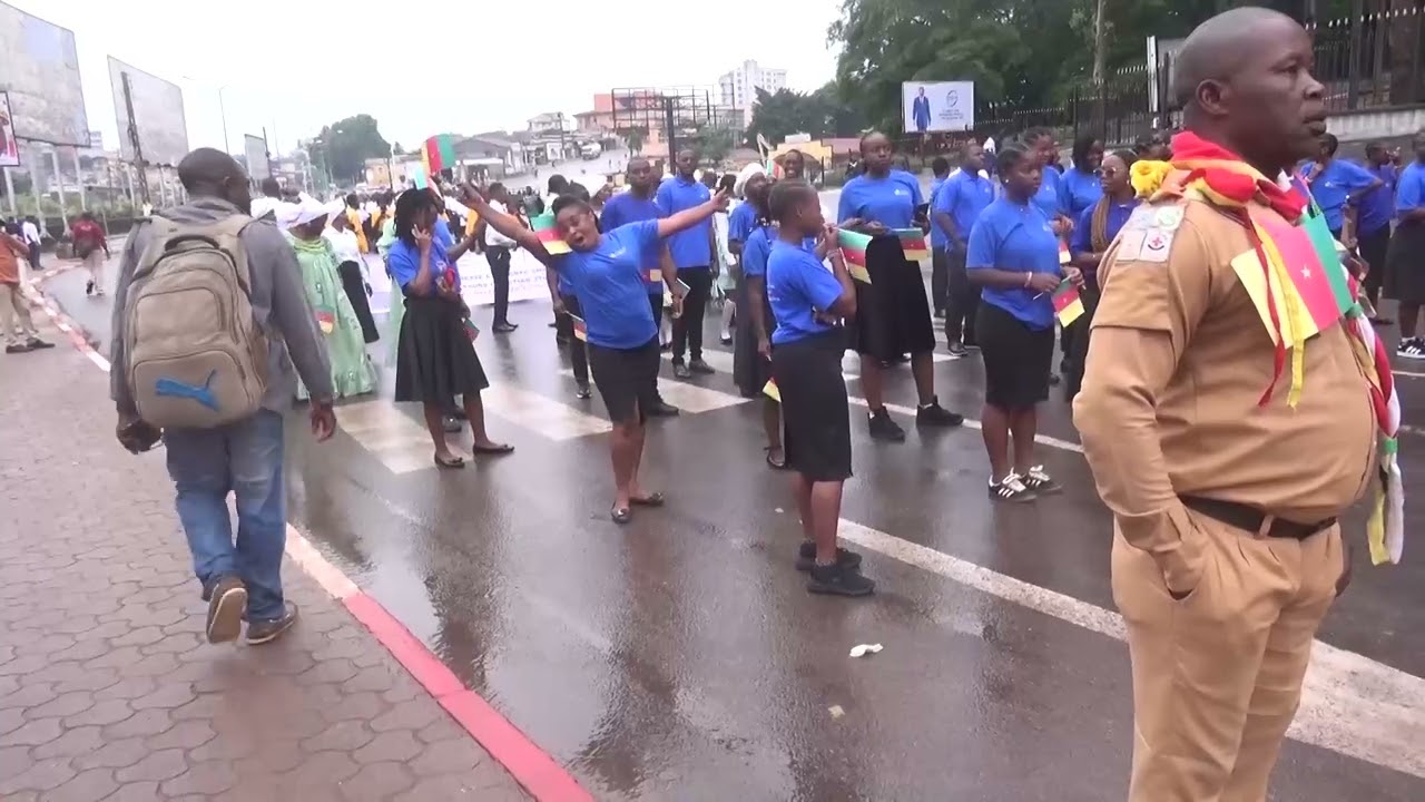 BOULEVARD DU 20 MAI : TOUT N’ÉTAIT PAS QUE DÉFILÉ