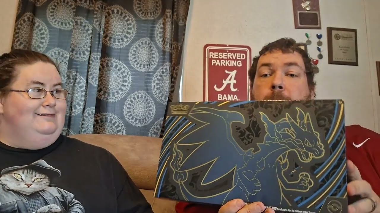 Opening up the Mega evolutions Charizard Box 