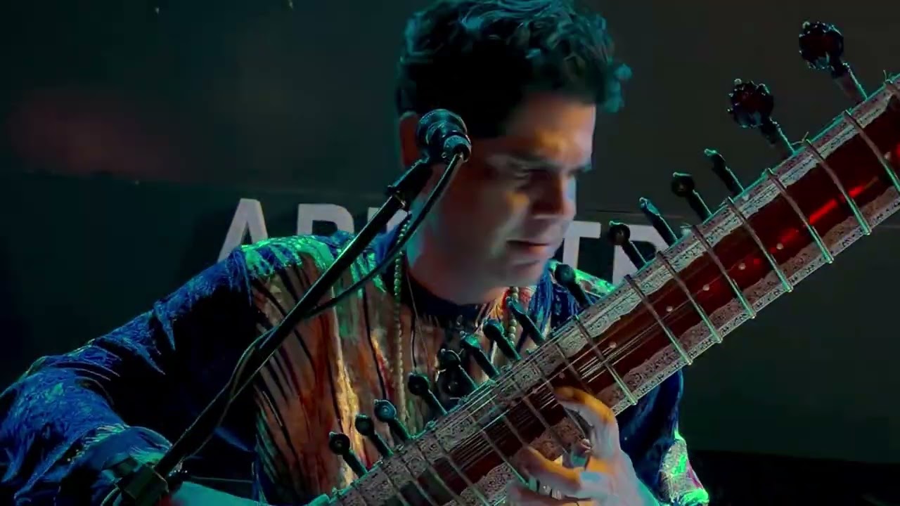 Bittersweet Symphony, Live in Hyderabad, 02.27.26, @theverveband @RichardAshcroftOfficial #sitar 