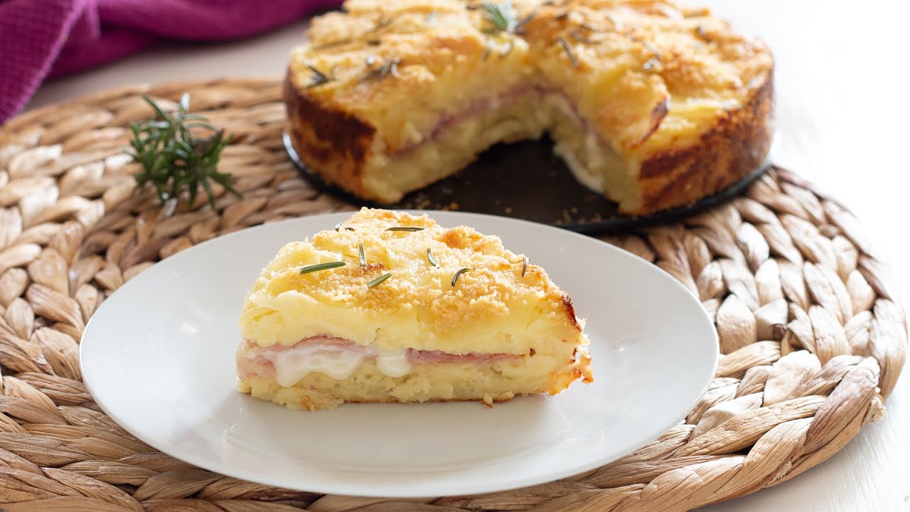 TORTA DI PATATE CON PROSCIUTTO E FORMAGGIO