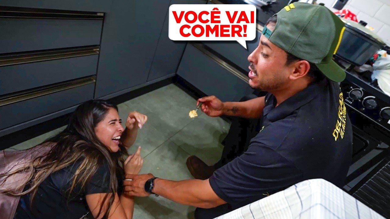 TROLEI MEUS AMIGOS COM A PIOR COMIDA DA VIDA DELES! 😂