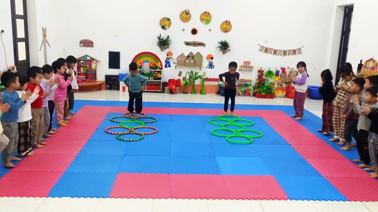Bật tách chụm qua 5 vòng 