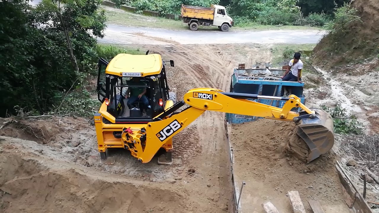 JCB 3dx super Loading sand part 2 ## JCB dozer loading sand