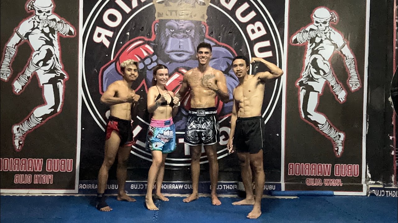 AFFEN KOT KAFFE IN BALI?😱🐒 MUAY THAI 🥷