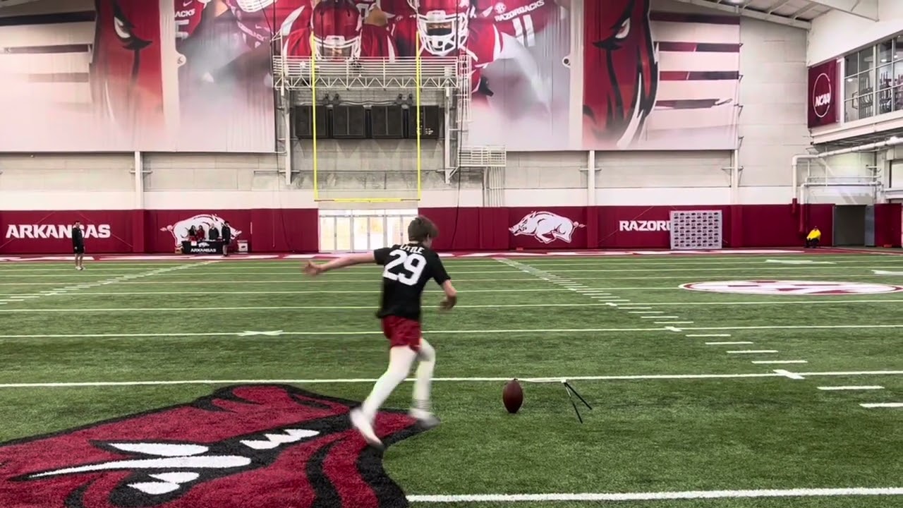 Cam Little Puts on Show at Arkansas Pro Day