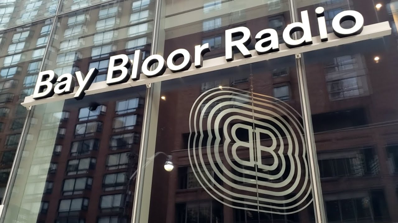 A visit to Bay Bloor Radio - Toronto's staple audio store