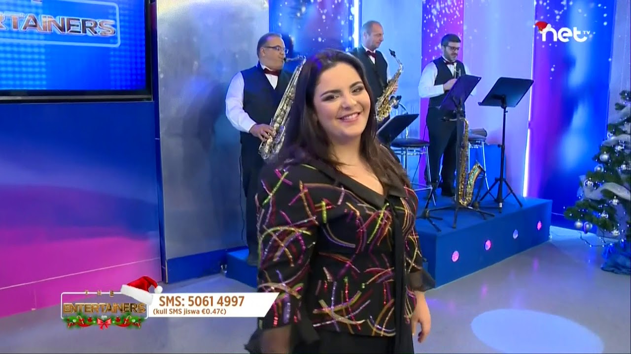 Krista Spiteri Lucas - Rockin Around the Christmas Tree on The Entertainers 2018/19 (Week 10)