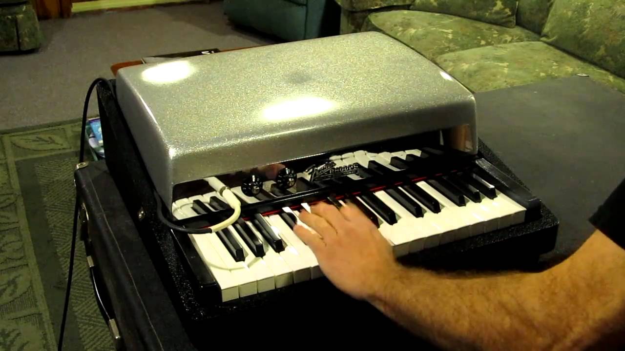 1966 Fender Rhodes Piano Bass Demo 1