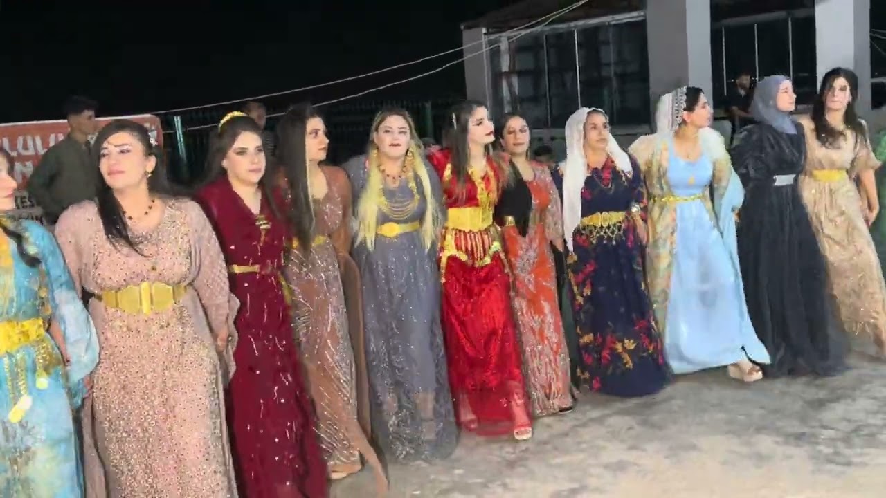 İbrahim cayş düğünü part 5 ) şexani oyunu Ozan Ahmet Silopi ) Grup Nihat Silopi Ekibi