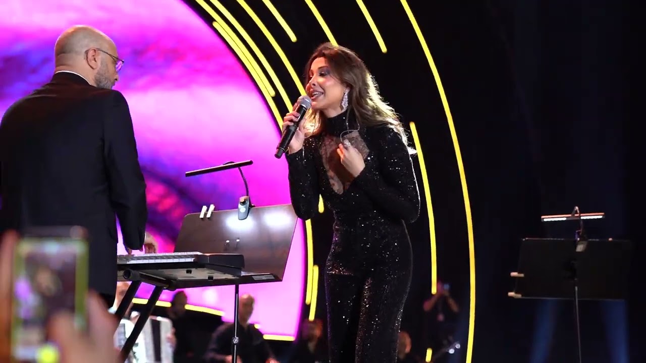 نانسي عجرم في جده