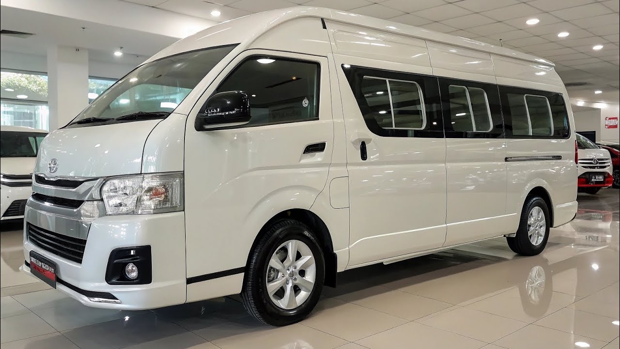 Tata Magic Express The Ultimate Passenger Van for Last-Mile Transport