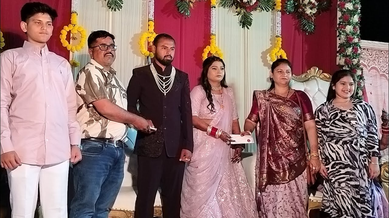 ભાણીયા ની રીસેપ્શન પાર્ટી માં મોજ 👍