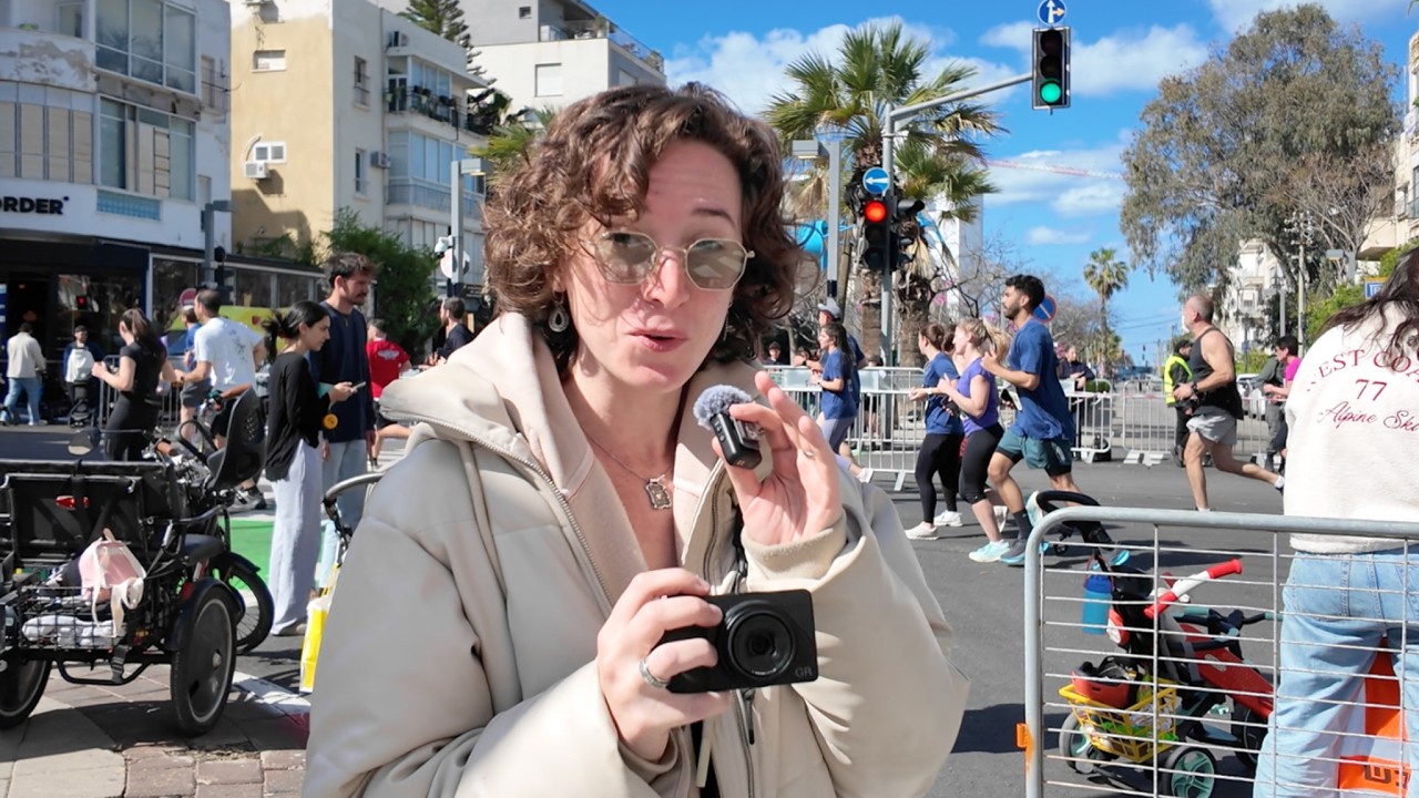 RICOH GR IV | Can Snap Focus Keep Up with a Marathon?