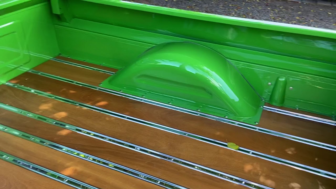 C10 V8 . Chevy 350 super verde .