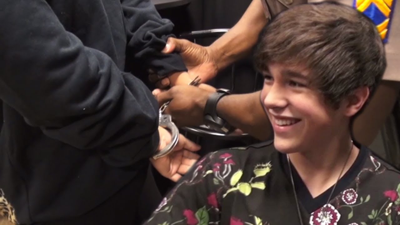 Austin Mahone - AC Gets Arrested