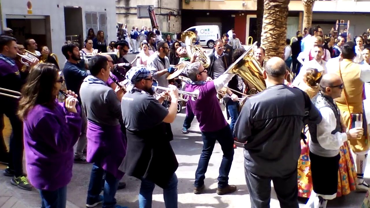 ALZIRA EN FALLAS