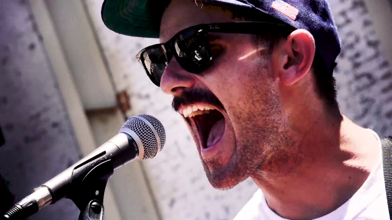 Vaguess - Shoulda Died Young (Live on PressureDrop.tv)