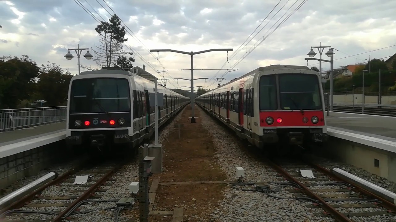 RER B à/at Saint-Rémy-lès-Chevreuse