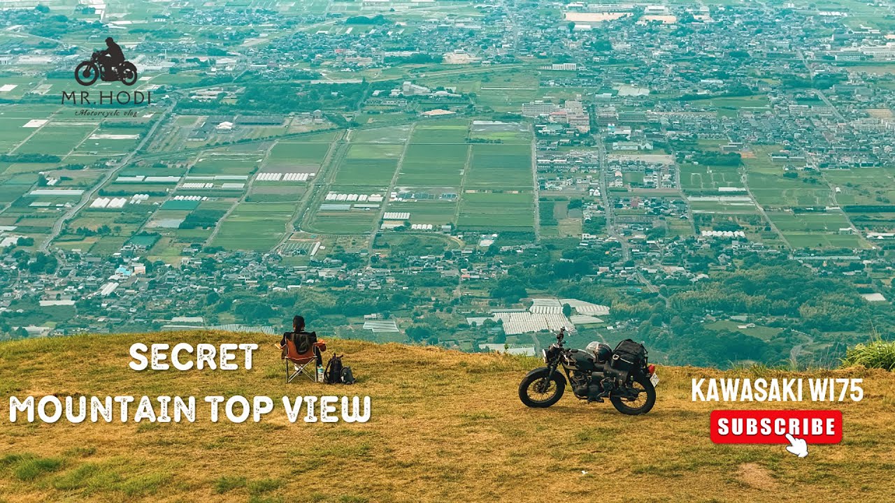 (KAWASAKI W175) (4K) Cross through the forest to a secret mountain top view