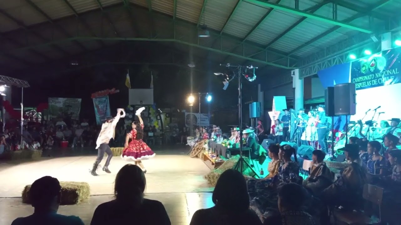 🇨🇱 Día grande para nuestra culturaFelicitaciones a cada participante por su entrega y pasión 💃🕺