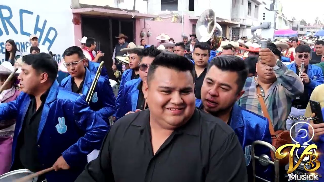 ¿De Quien Chon?/ El Espartano - Banda Pequeños De Mi Pueblo 2025