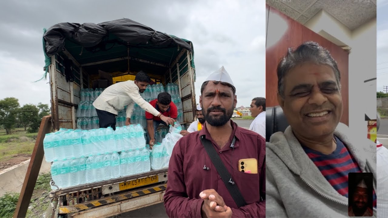 अमेरिका मधून वारकऱ्यांसाठी पाणी बॉटल वाटप