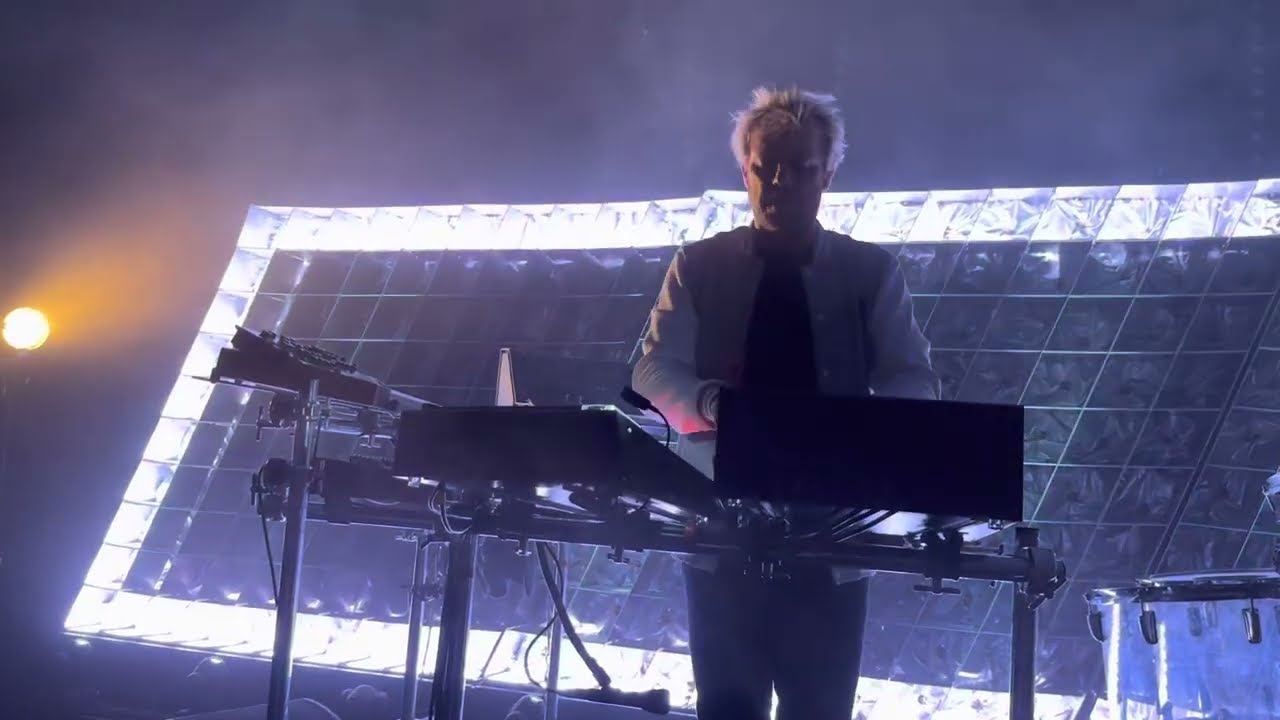 French 79 - Diamond Veins / Between the Buttons - Live at Le Trabendo, Paris 2023