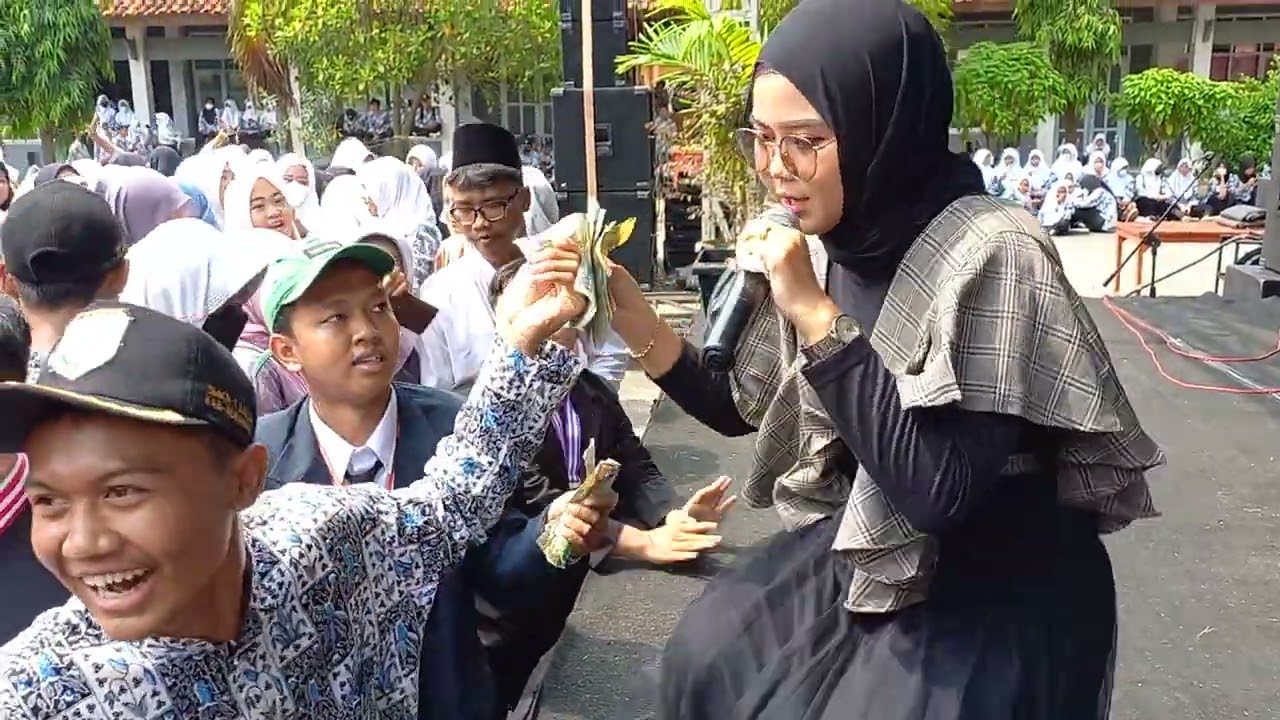 Live Aan Anisa - Ngobor Kodok  | Perpisahan SMKN 1 LELEA 2022 | Original Video Samsung A22LTE