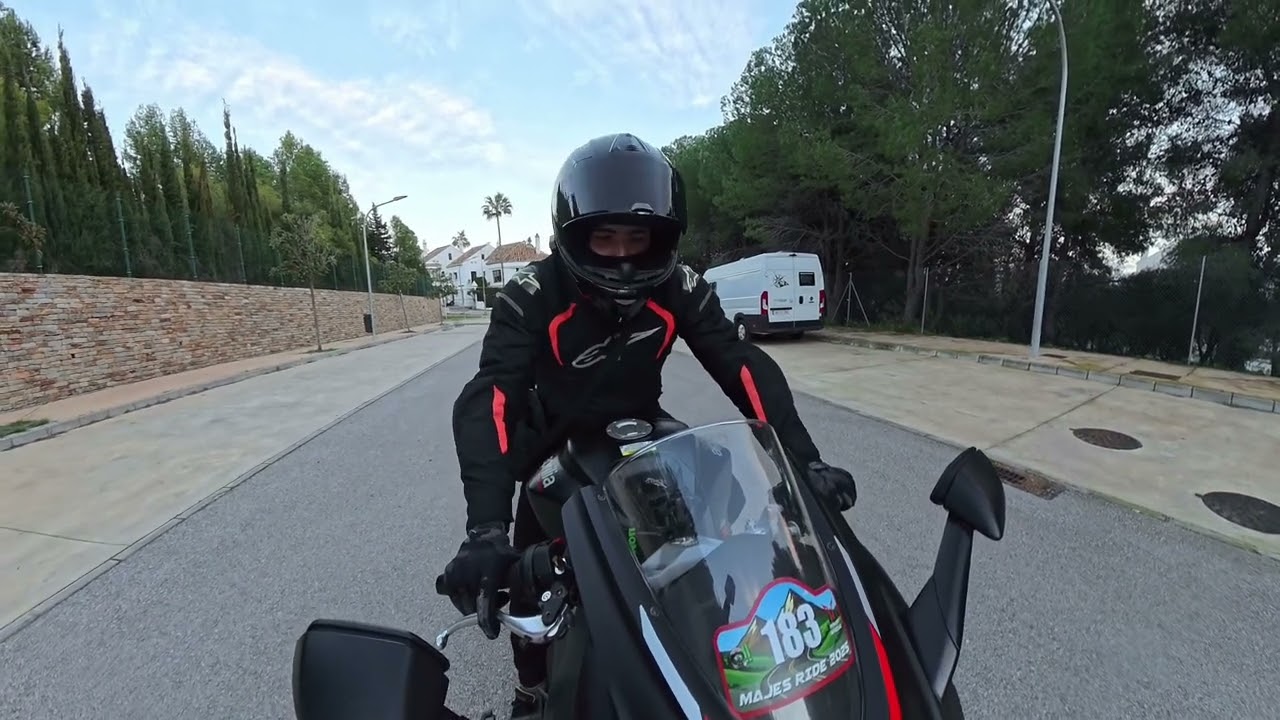 Probando frenando la Aprilia RS660 con y sin ABS trasero