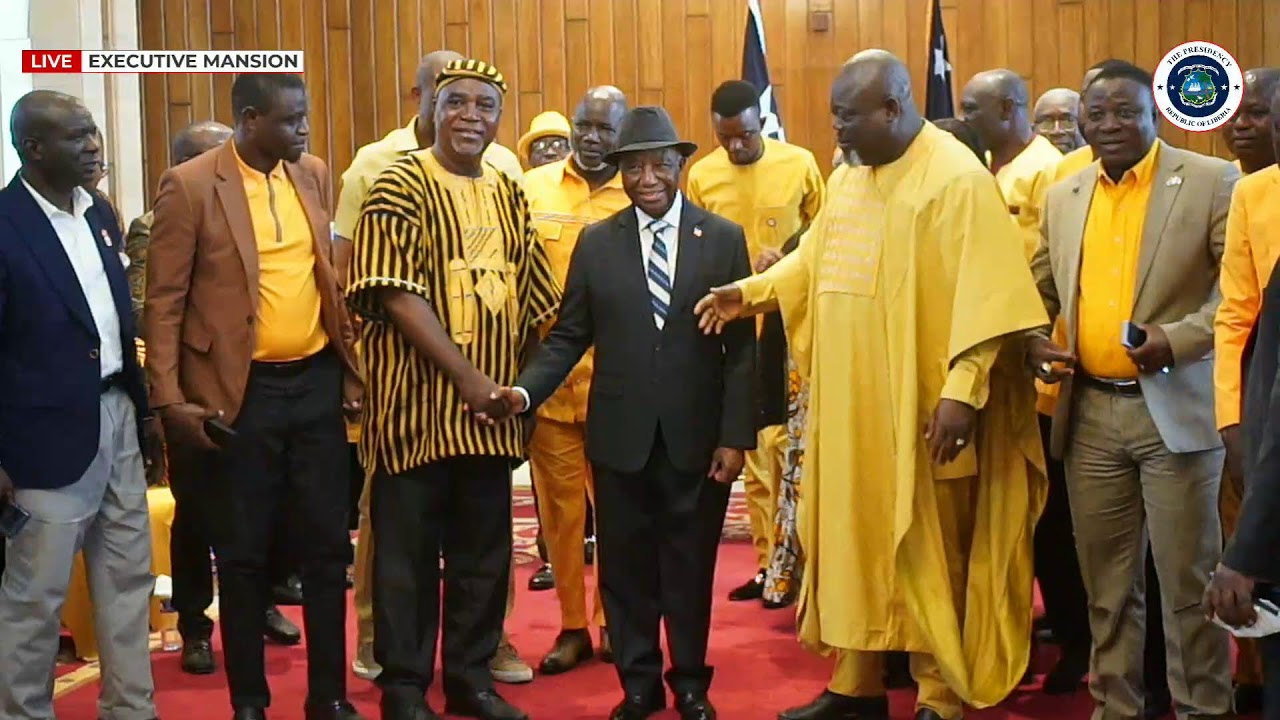Members  of the House of Representatives meets president Boakai.